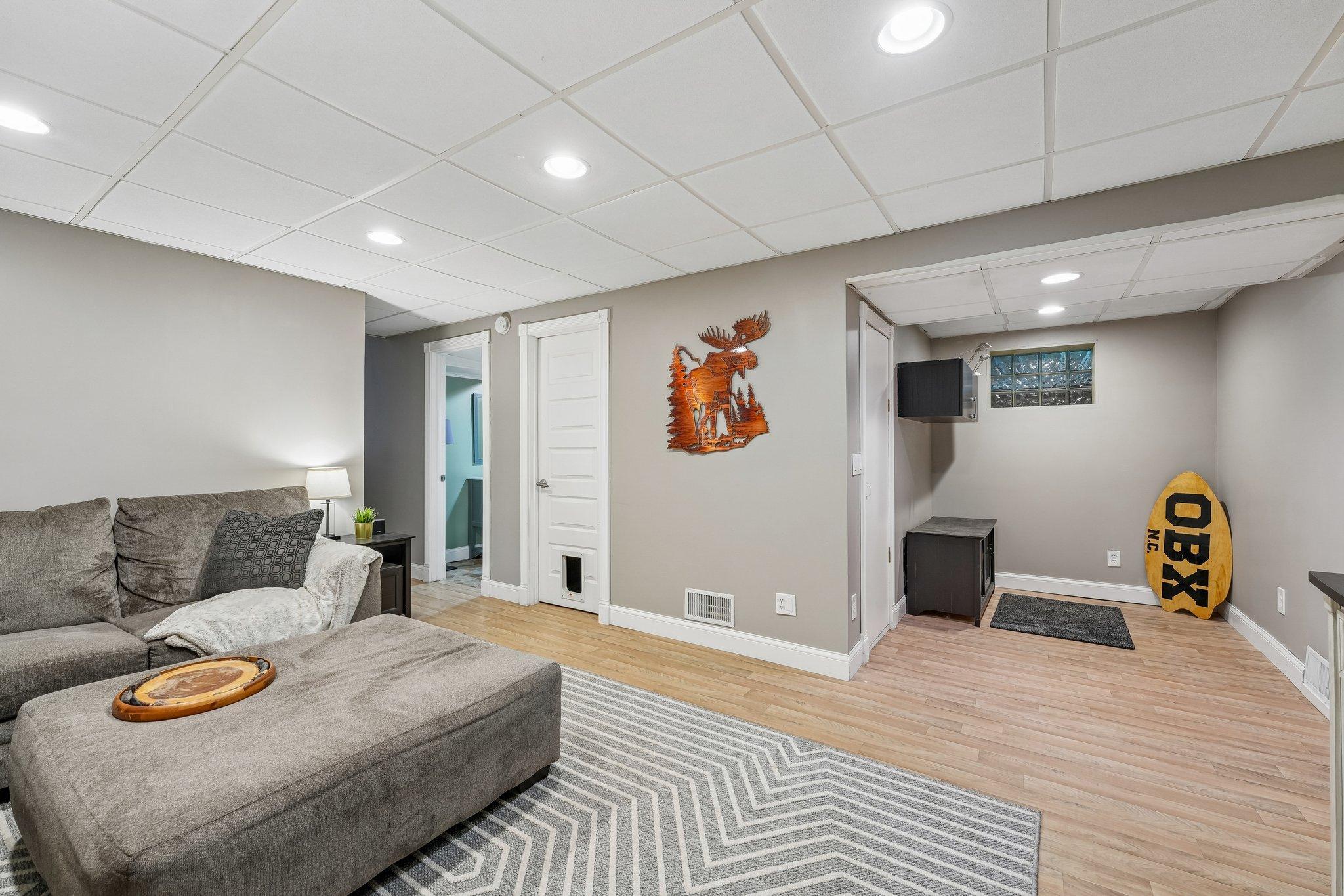 7132 Courtly Rd 35.jpg