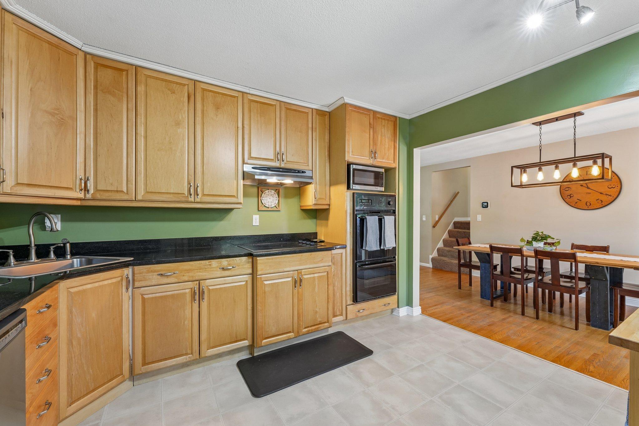 7132 Courtly Rd 16.jpg