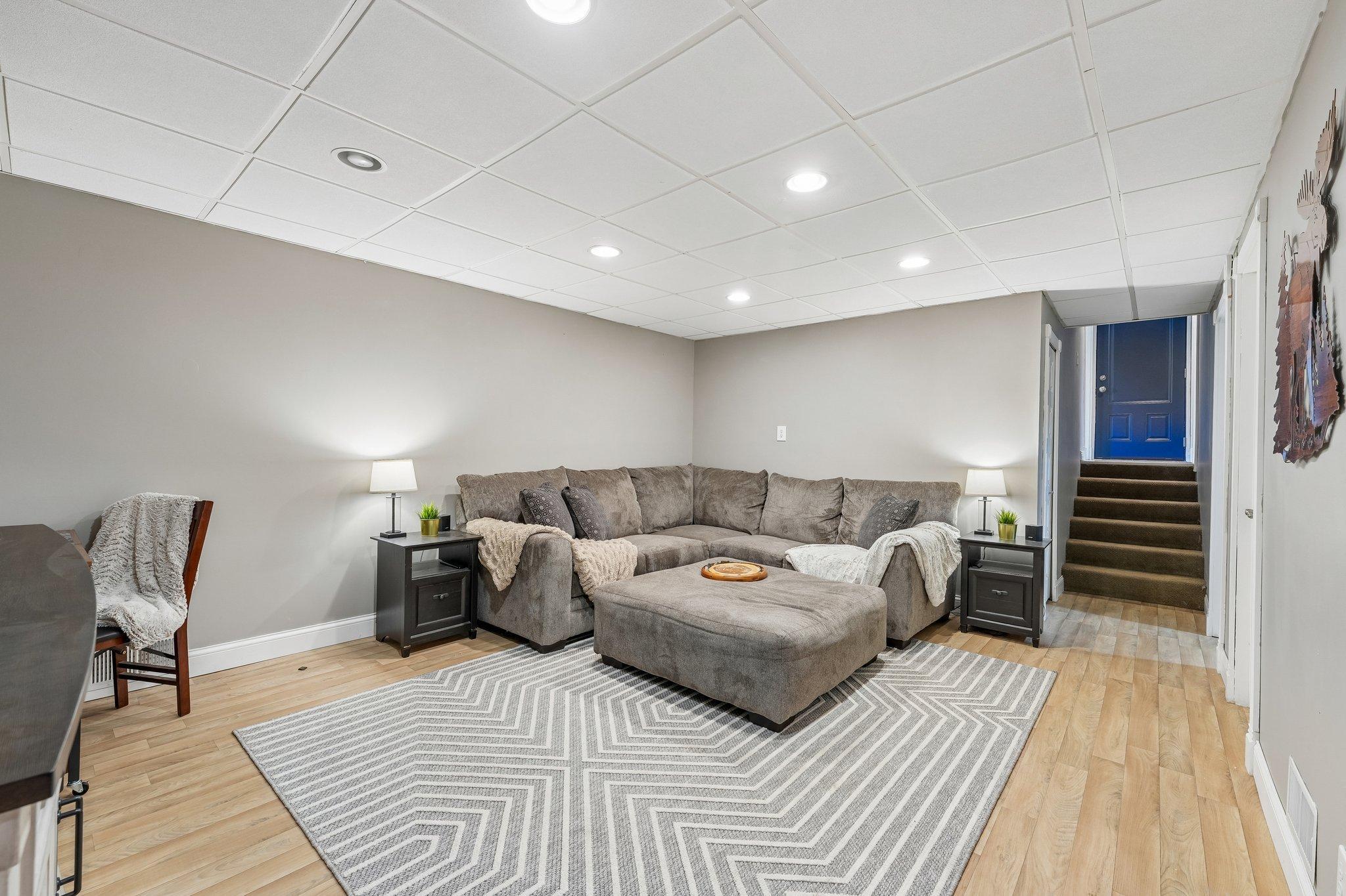 7132 Courtly Rd 34.jpg