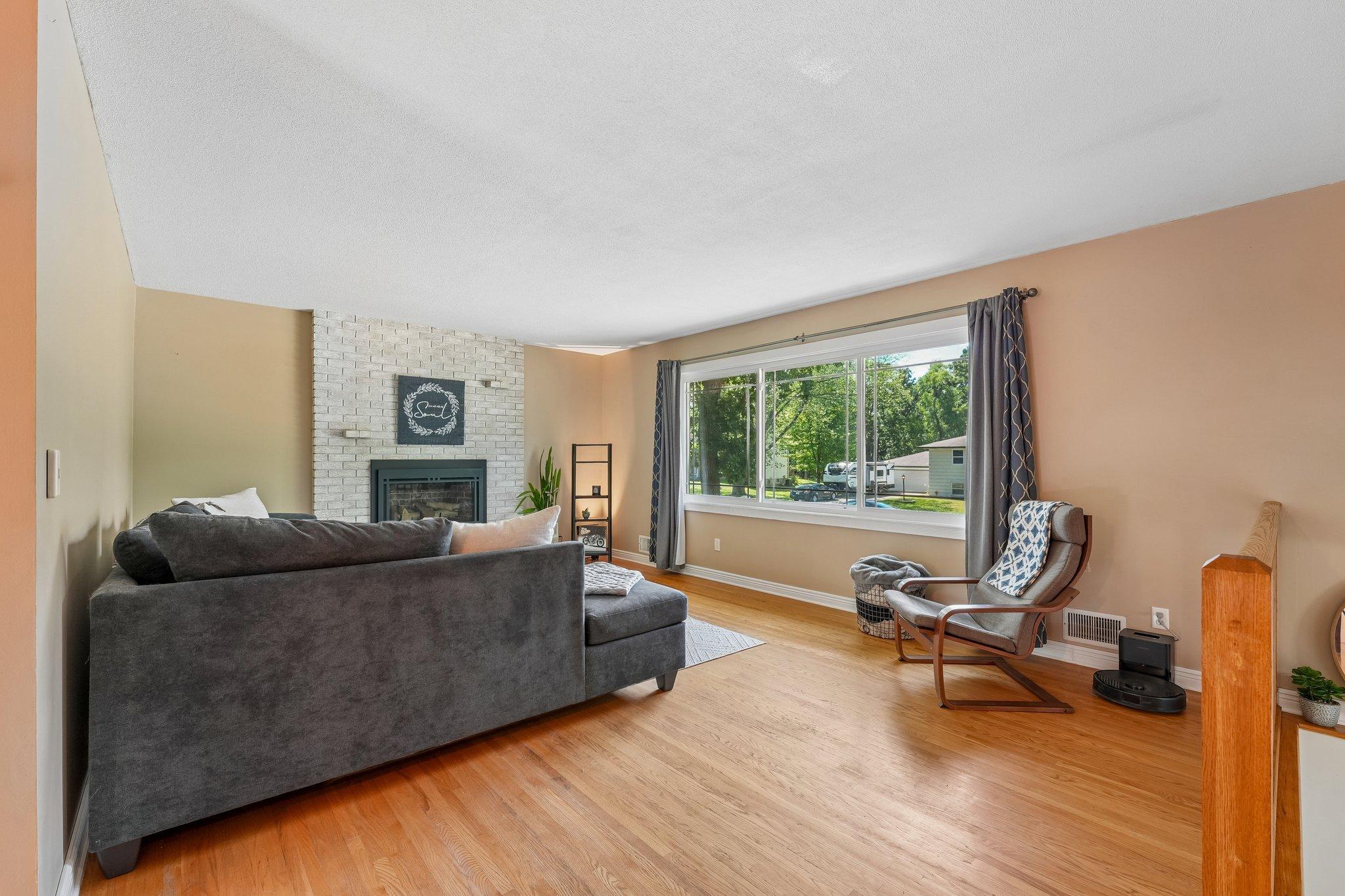 7132 Courtly Rd 6.jpg