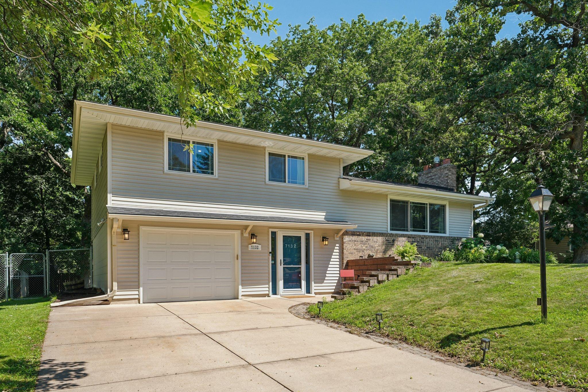 7132 Courtly Rd 3.jpg