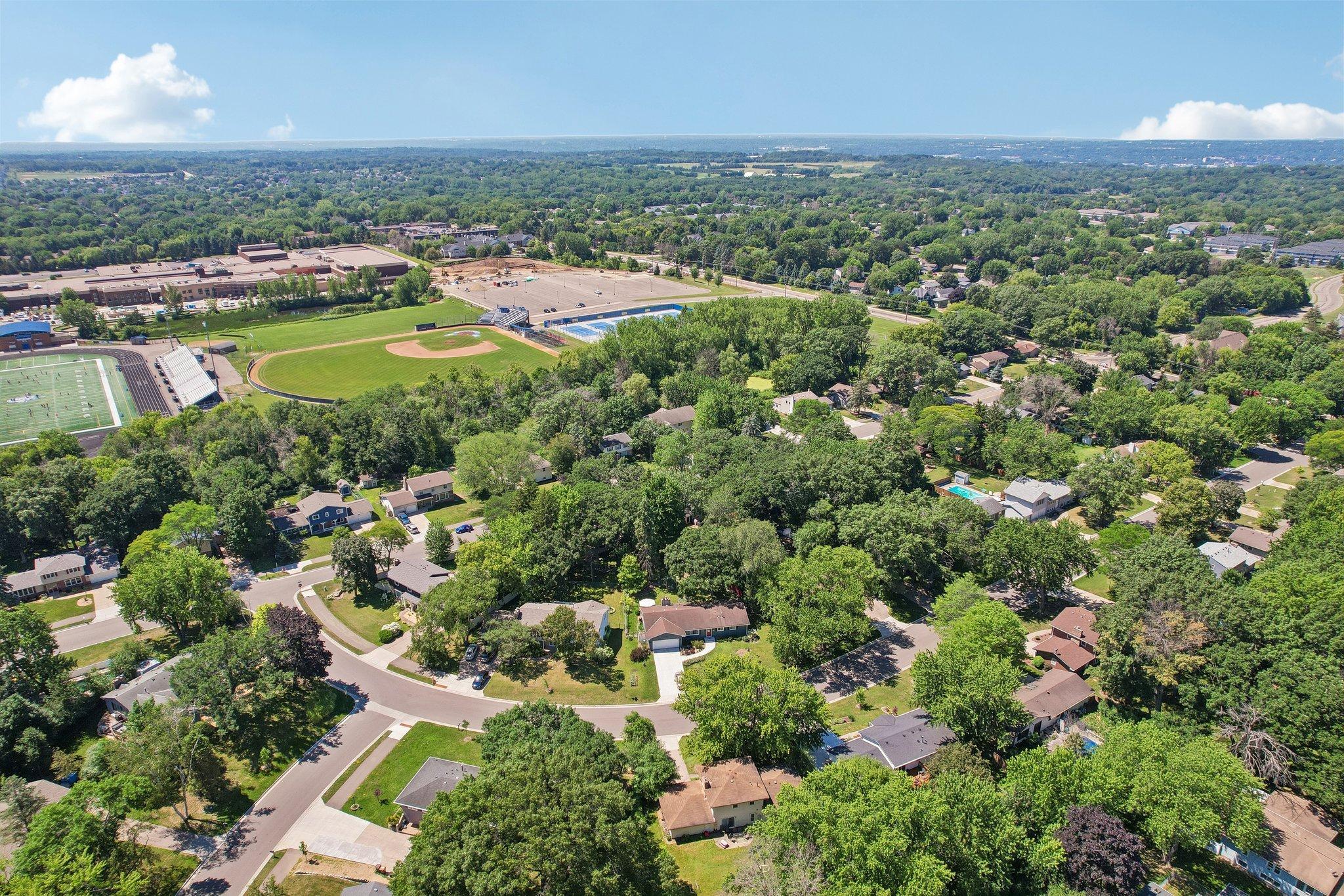 7132 Courtly Rd 60.jpg