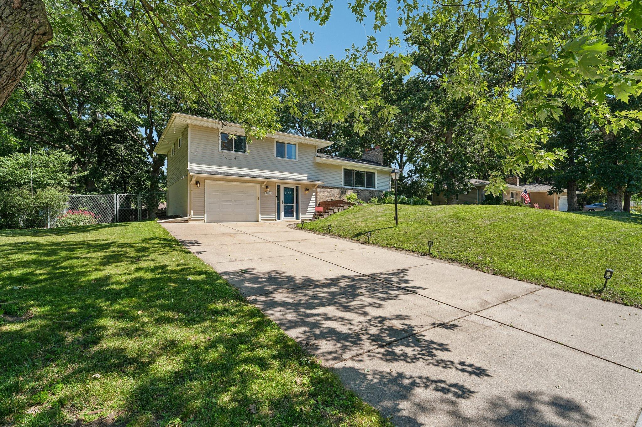 7132 Courtly Rd 2.jpg
