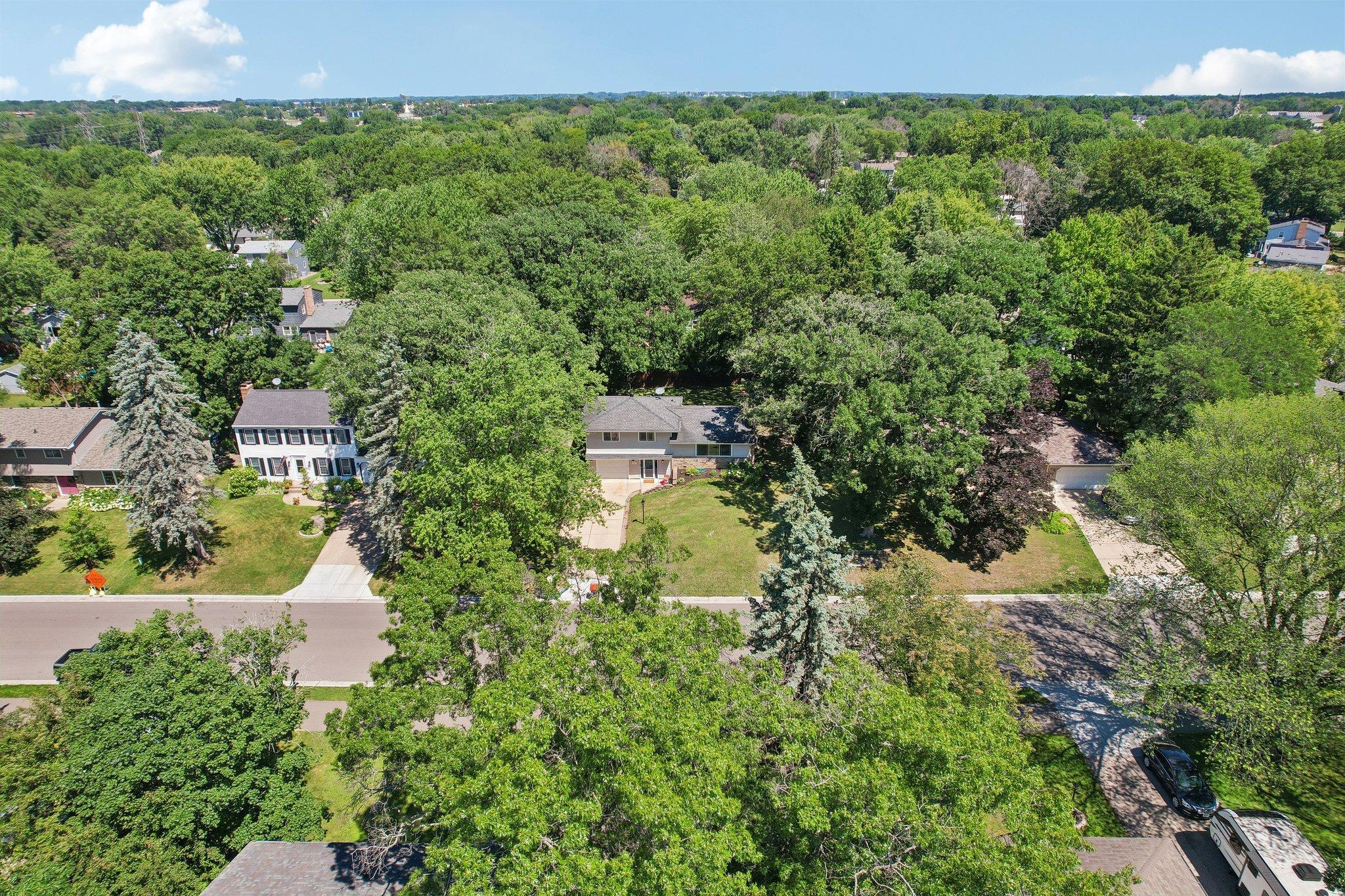 7132 Courtly Rd 52.jpg