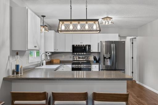 7844 Conroy Way, Inver Grove Heights, MN 55076