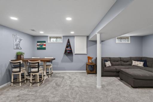 7844 Conroy Way, Inver Grove Heights, MN 55076