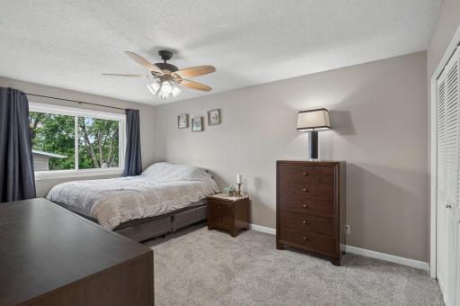 7844 Conroy Way, Inver Grove Heights, MN 55076