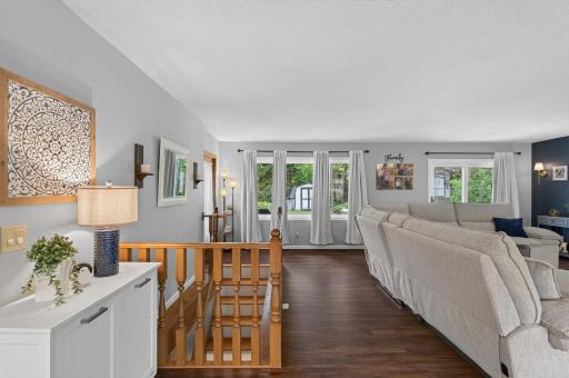7844 Conroy Way, Inver Grove Heights, MN 55076