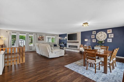 7844 Conroy Way, Inver Grove Heights, MN 55076