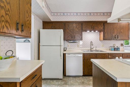 23 East Road, Circle Pines, MN 55014