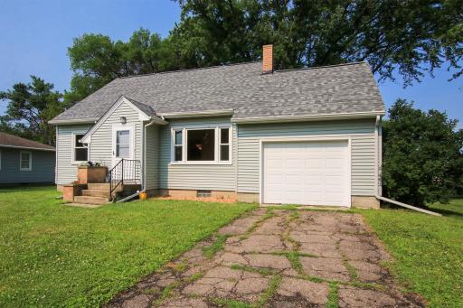 This home features siding and windows less than 5 years old and a new roof from 2025!