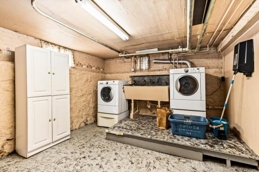 Basement Laundry