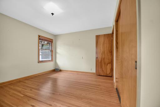 5004 Yvonne Terrace, Minneapolis, MN 55436