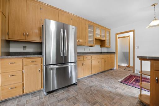 5004 Yvonne Terrace, Minneapolis, MN 55436