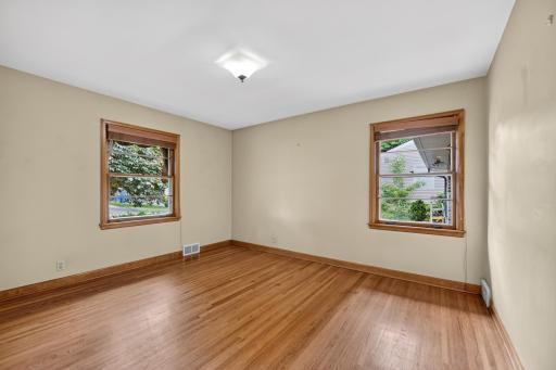 5004 Yvonne Terrace, Minneapolis, MN 55436