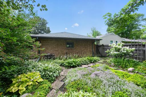 5004 Yvonne Terrace, Minneapolis, MN 55436