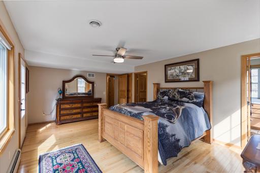 1342 Stagecoach Trail S, Afton, MN 55001