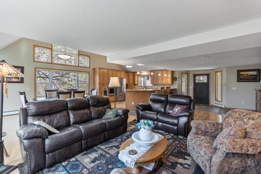 1342 Stagecoach Trail S, Afton, MN 55001