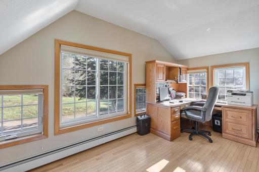 1342 Stagecoach Trail S, Afton, MN 55001