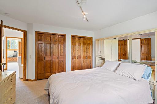7600 Eileen Street, Eden Prairie, MN 55346