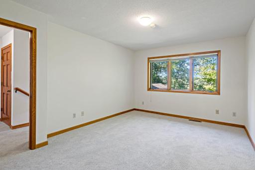 7600 Eileen Street, Eden Prairie, MN 55346