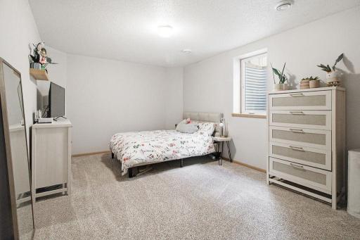 610 3rd Street E, Horace, ND 58047