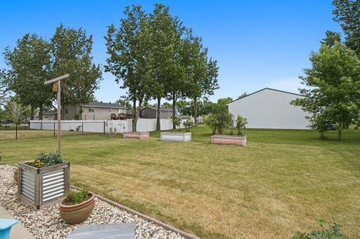 610 3rd Street E, Horace, ND 58047