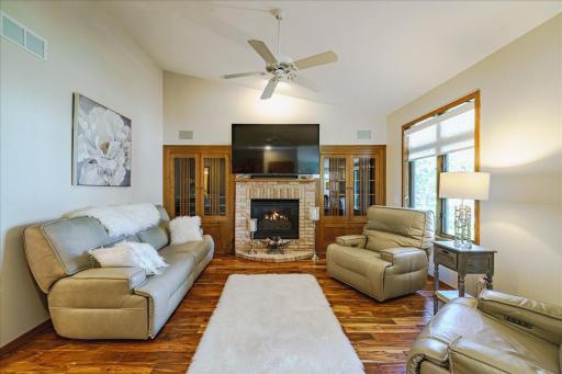 3084 Wilds Ridge Court NW, Prior Lake, MN 55372