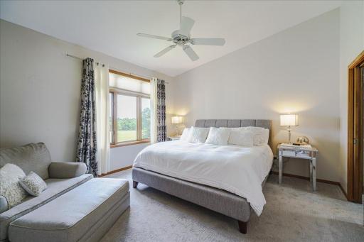 3084 Wilds Ridge Court NW, Prior Lake, MN 55372