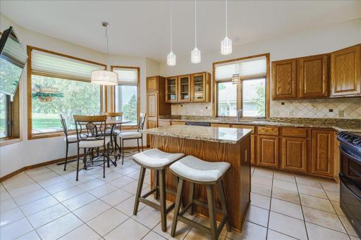 3084 Wilds Ridge Court NW, Prior Lake, MN 55372
