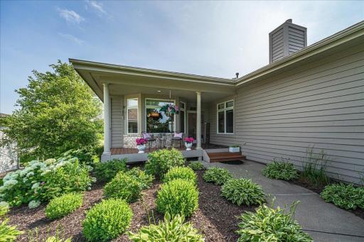 3084 Wilds Ridge Court NW, Prior Lake, MN 55372