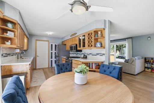 7686 Ivystone Avenue S, Cottage Grove, MN 55016