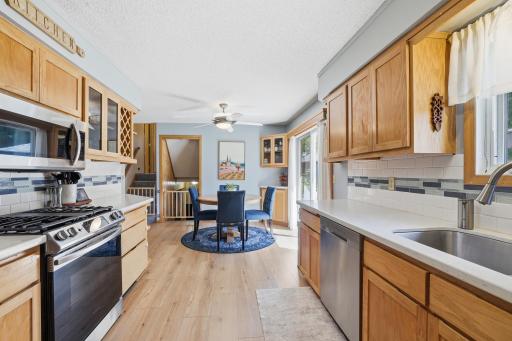 7686 Ivystone Avenue S, Cottage Grove, MN 55016