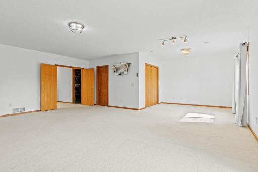 417 Archibald Lane, Dundas, MN 55019