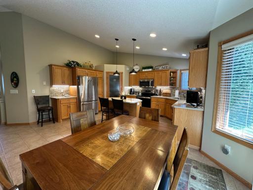 607 13th Avenue N, Moorhead, MN 56560