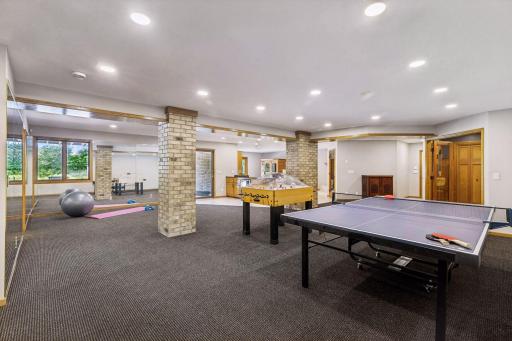 1166 Nightingale Boulevard, Stillwater, MN 55082