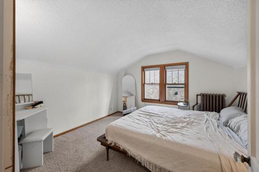 658 Nebraska Avenue E, Saint Paul, MN 55106