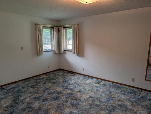 600 8th Street SW, Wells, MN 56097