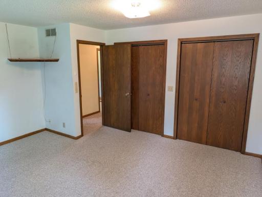 600 8th Street SW, Wells, MN 56097
