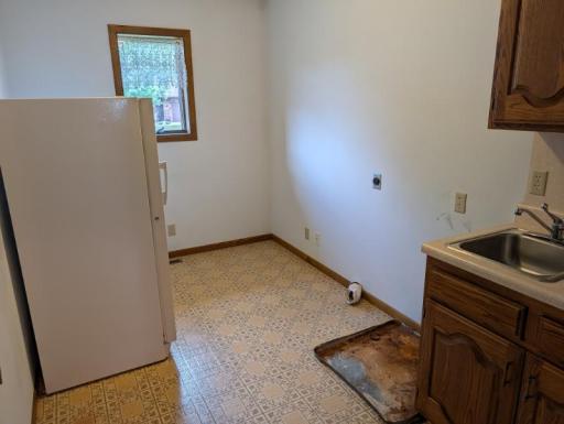 600 8th Street SW, Wells, MN 56097