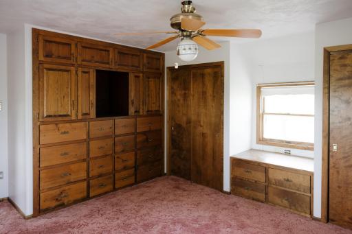7809 83rd Street SE, Edgeley, ND 58433