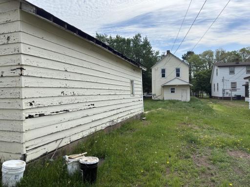 3921 5th Ave E, Hibbing, MN 55746