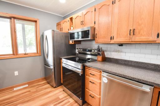 608 37th Avenue S, Moorhead, MN 56560
