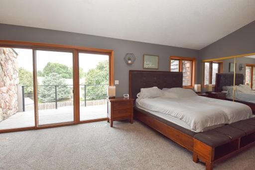 608 37th Avenue S, Moorhead, MN 56560