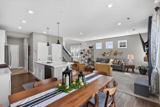 1852 Tyrone Drive, Shakopee, MN 55379
