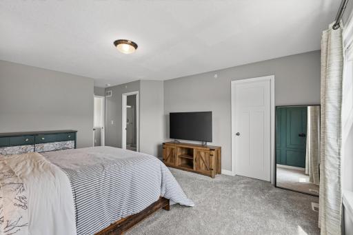 1852 Tyrone Drive, Shakopee, MN 55379