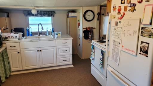 1583 State 84 NW, Backus, MN 56435