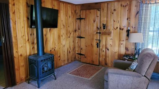 1583 State 84 NW, Backus, MN 56435