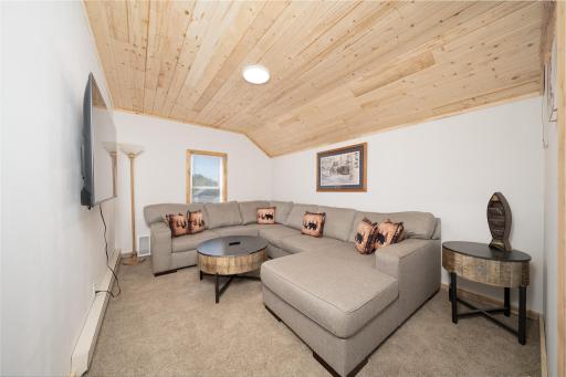 541 5th Street SE, Deer River, MN 56636