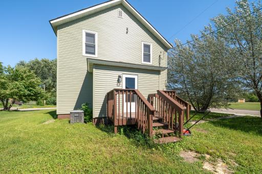 541 5th Street SE, Deer River, MN 56636